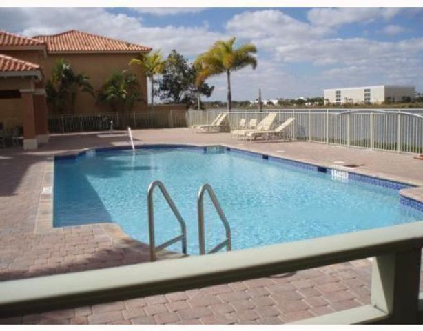 765 SW 107th Avenue 2303, Pembroke Pines, FL 33025
