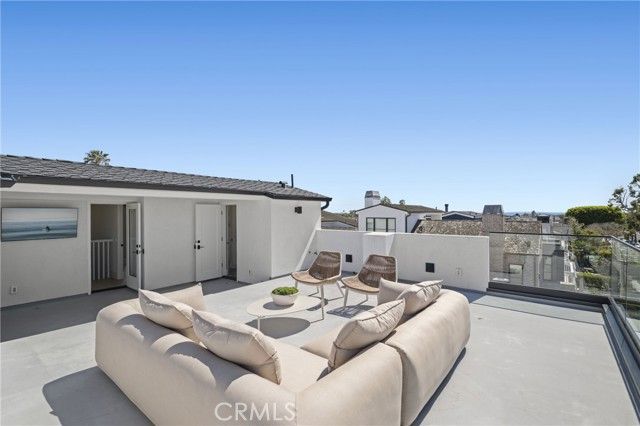 716 Heliotrope, Corona Del Mar (newport Beach), CA 92625