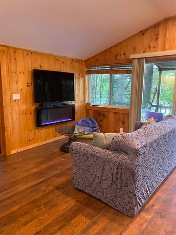 160 ATHAS Way, Henniker, NH 03242