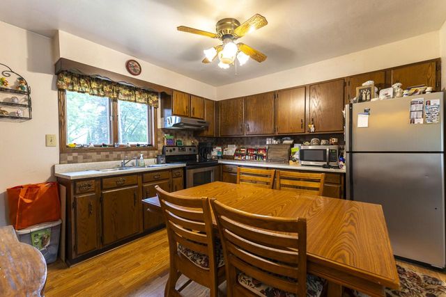 916 Clark STREET, Watertown, WI 53094