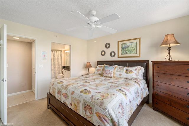 1265 Wildwood Lakes BLVD 3-108, Naples, FL 34104