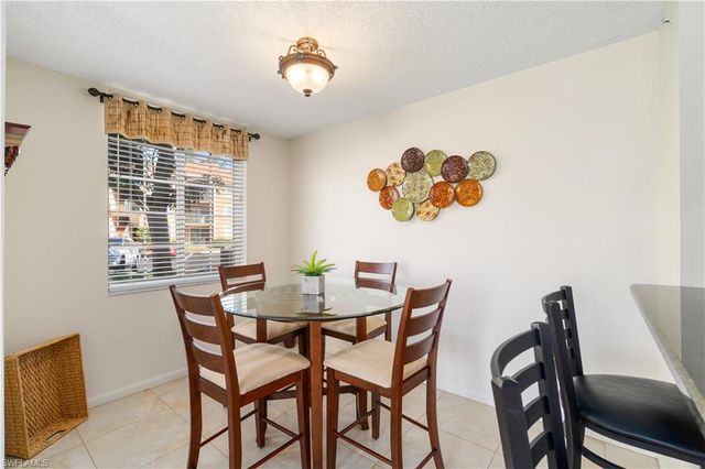 1265 Wildwood Lakes BLVD 3-108, Naples, FL 34104