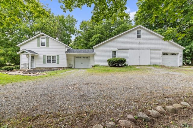 7805 Hicks Road, Lysander, NY 13027
