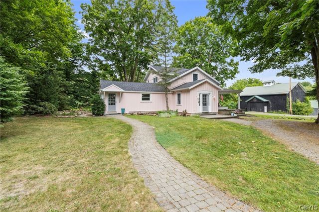 7805 Hicks Road, Lysander, NY 13027