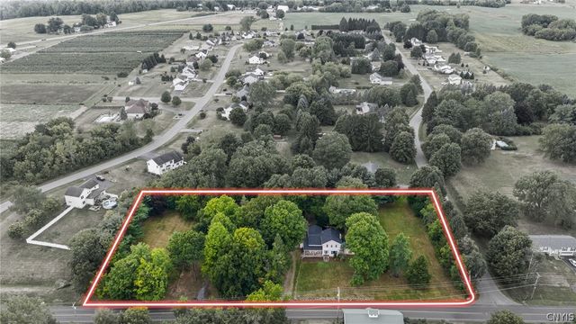 7805 Hicks Road, Lysander, NY 13027