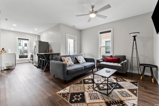 1206 Fairfield Avenue, Fort Wayne, IN 46802