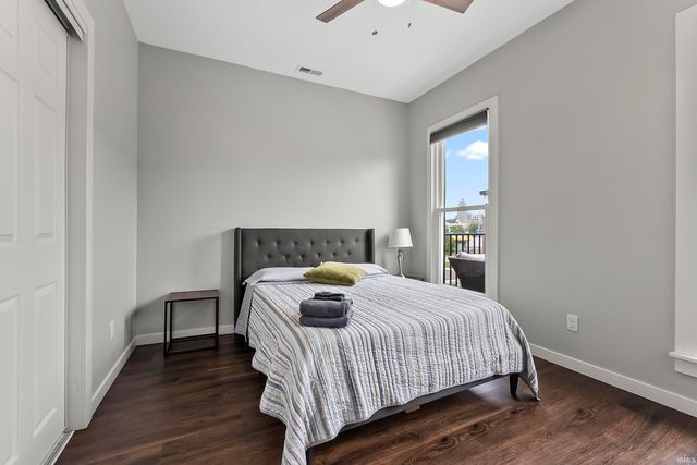 1206 Fairfield Avenue, Fort Wayne, IN 46802