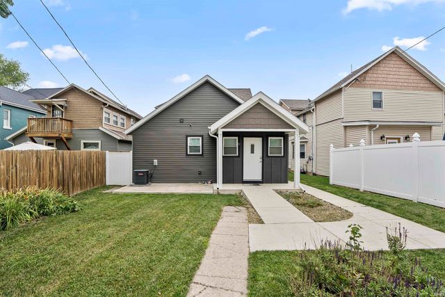 1206 Fairfield Avenue, Fort Wayne, IN 46802