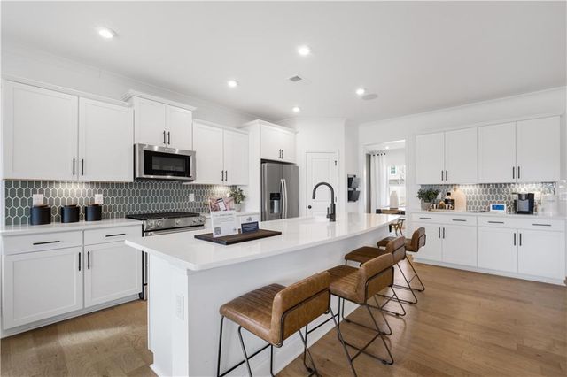 6128 Marigold Way, Atlanta, GA 30349