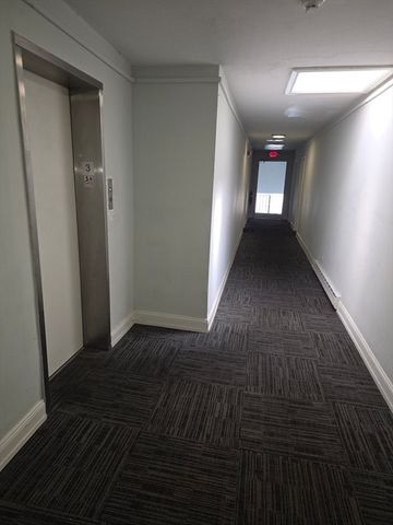 760 Cummins Highway 34, Boston, MA 02126
