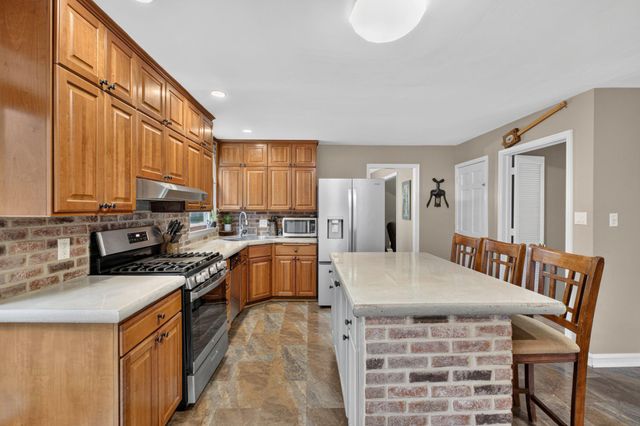 103 MERIDEN DR, Newark, DE 19711