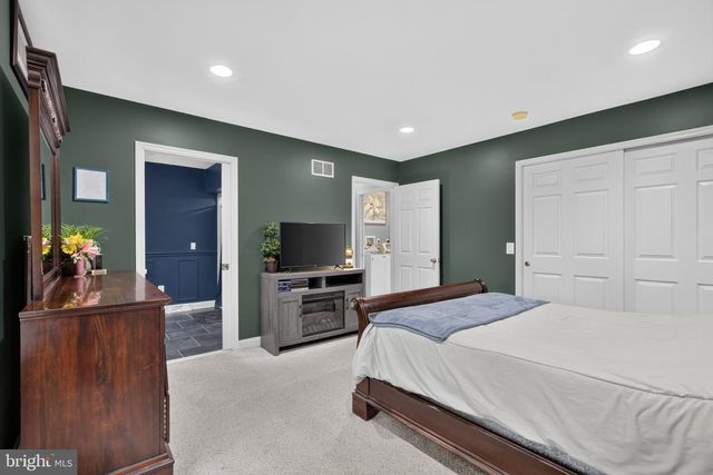 103 MERIDEN DR, Newark, DE 19711