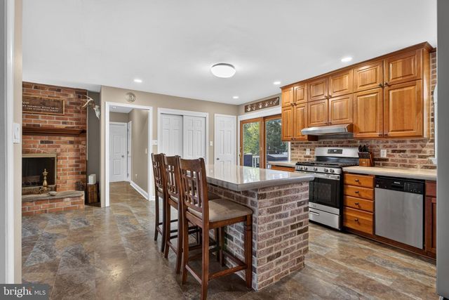 103 MERIDEN DR, Newark, DE 19711