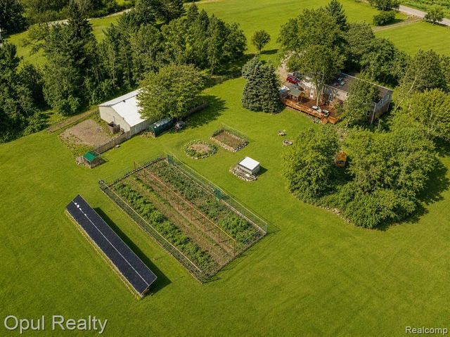 8855 Gross Road, Dexter, MI 48130