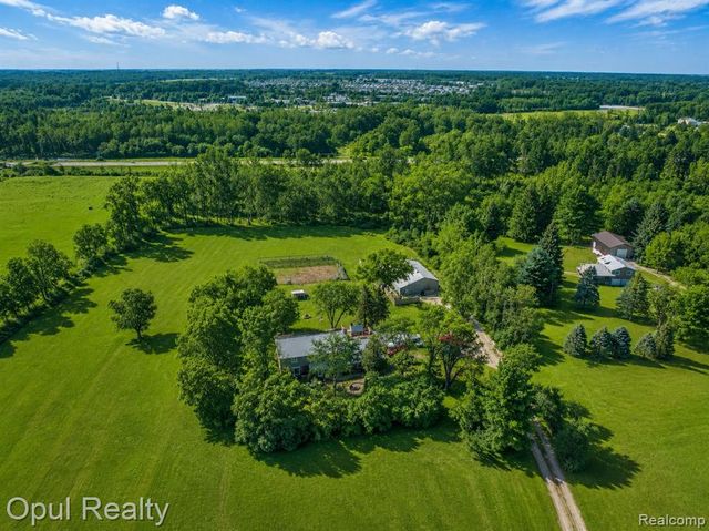 8855 Gross Road, Dexter, MI 48130