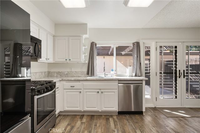 716 Knollwood Lane, San Dimas, CA 91773