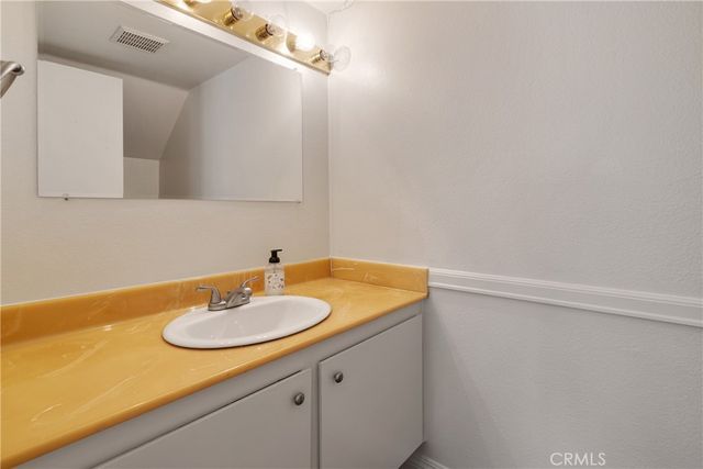 716 Knollwood Lane, San Dimas, CA 91773