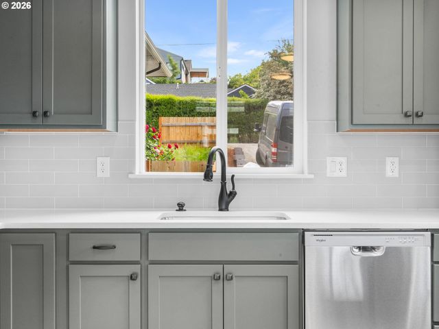 3622 Sw Vermont St, Portland, OR 97219