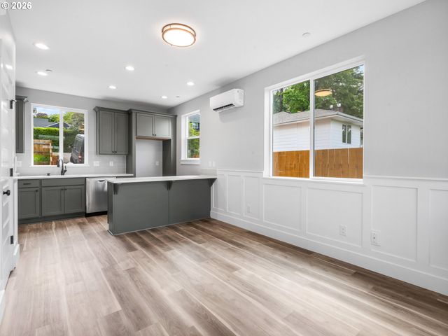 3622 Sw Vermont St, Portland, OR 97219
