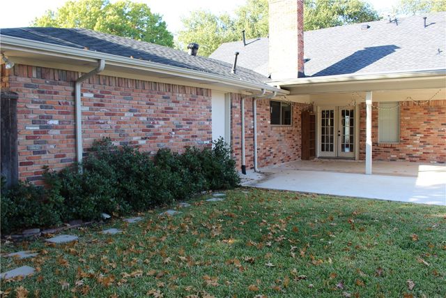 2304 Brennan Drive, Plano, TX 75075
