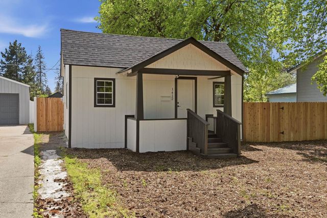 1412 E 36th Ave, Spokane, WA 99203