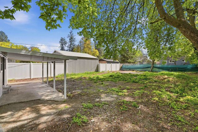 1412 E 36th Ave, Spokane, WA 99203