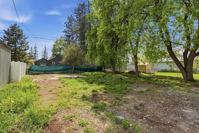 1412 E 36th Ave, Spokane, WA 99203