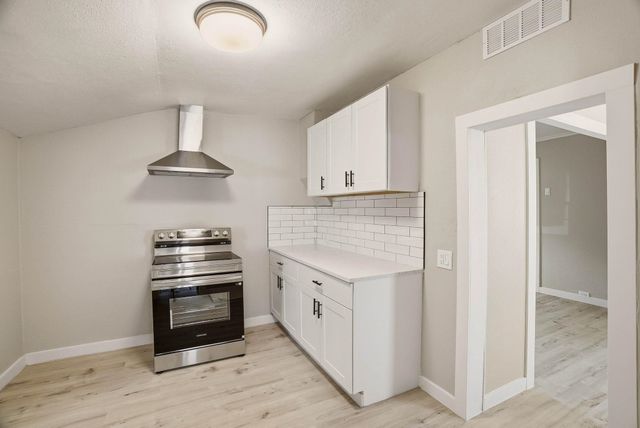 1412 E 36th Ave, Spokane, WA 99203