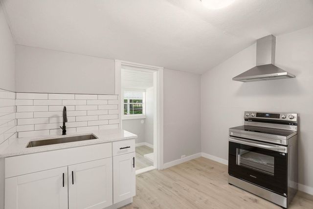 1412 E 36th Ave, Spokane, WA 99203