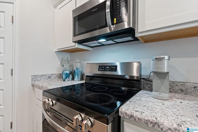 612 KLYNES DRIVE, Calera, AL 35040