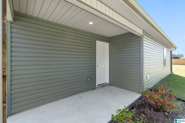 612 KLYNES DRIVE, Calera, AL 35040