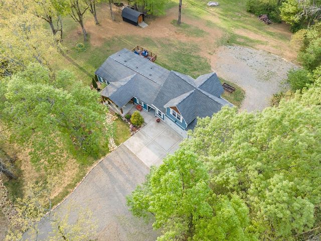 1890 Evergreen Rd, Thompsons Station, TN 37179