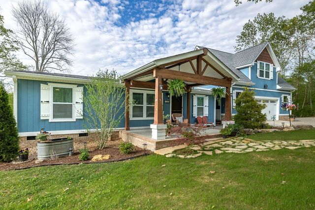 1890 Evergreen Rd, Thompsons Station, TN 37179