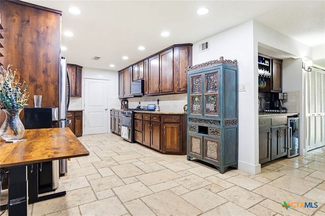 1233 Rapids Road, New Braunfels, TX 78130