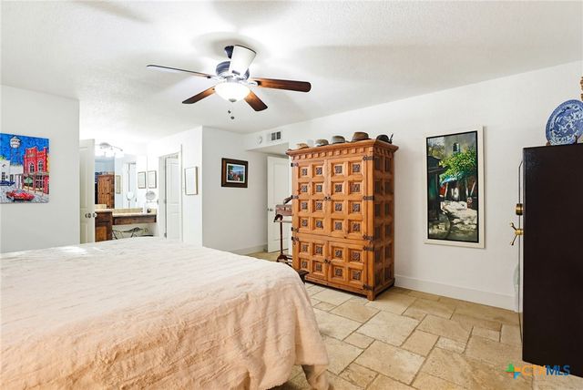 1233 Rapids Road, New Braunfels, TX 78130