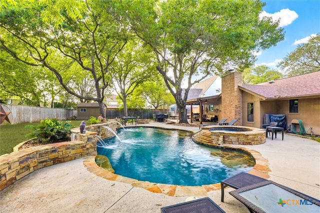 1233 Rapids Road, New Braunfels, TX 78130