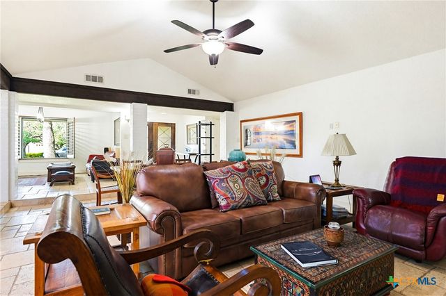 1233 Rapids Road, New Braunfels, TX 78130