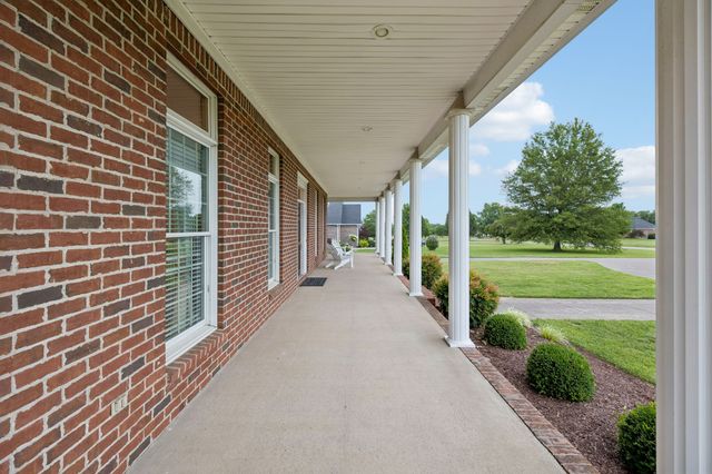 108 Ewing Dr, Portland, TN 37148