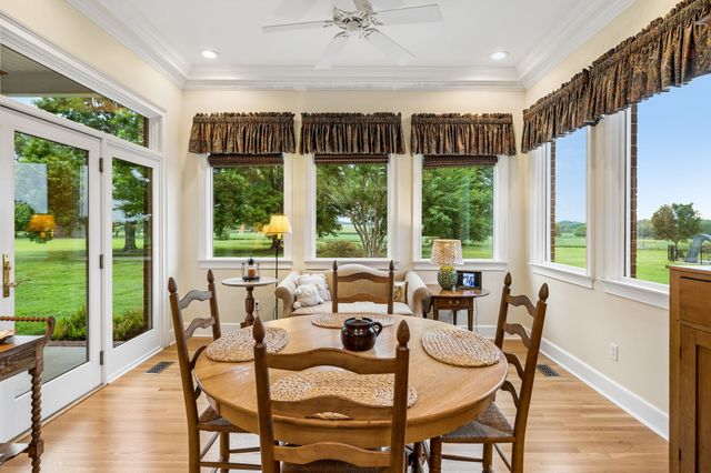 108 Ewing Dr, Portland, TN 37148