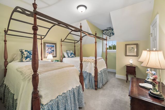 108 Ewing Dr, Portland, TN 37148