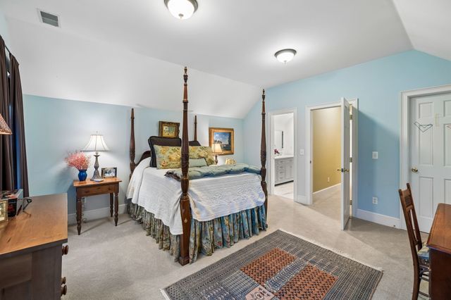 108 Ewing Dr, Portland, TN 37148