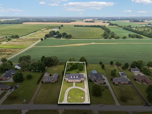 108 Ewing Dr, Portland, TN 37148