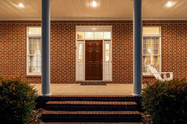 108 Ewing Dr, Portland, TN 37148