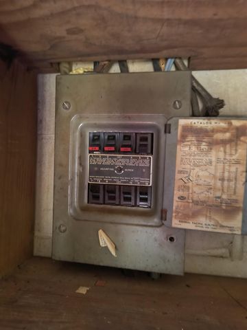 147 Rubin Ave., Georgetown, SC 29440