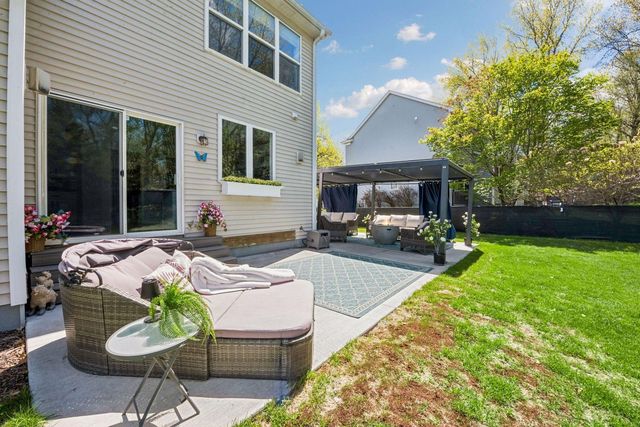 13416 Hillsboro Avenue, Savage, MN 55378