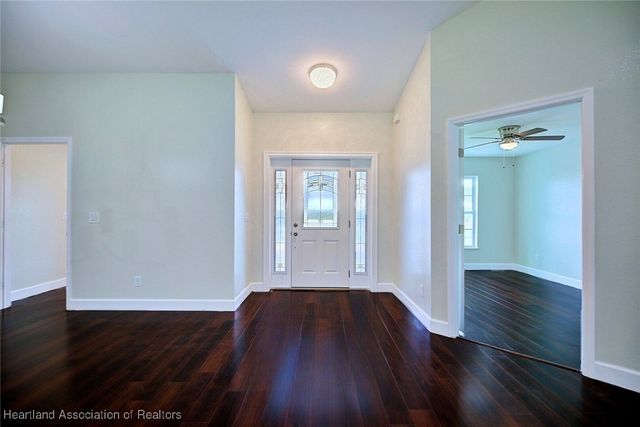 124 Clinton Avenue, Lake Placid, FL 33852