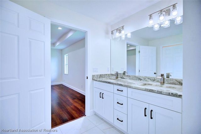 124 Clinton Avenue, Lake Placid, FL 33852