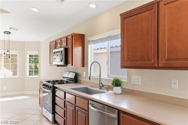 2272 Chestnut Ranch Avenue, Henderson, NV 89052