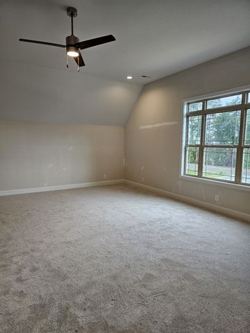 2895 Cooper Creek Rd, Woodlawn, TN 37191