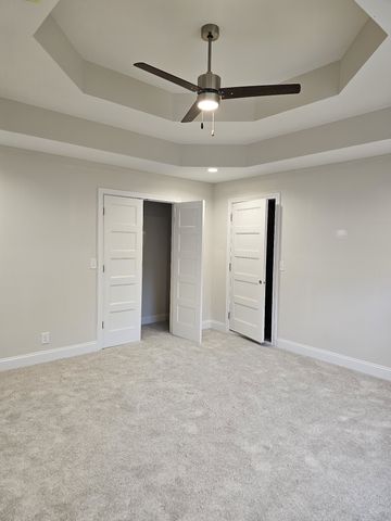 2895 Cooper Creek Rd, Woodlawn, TN 37191